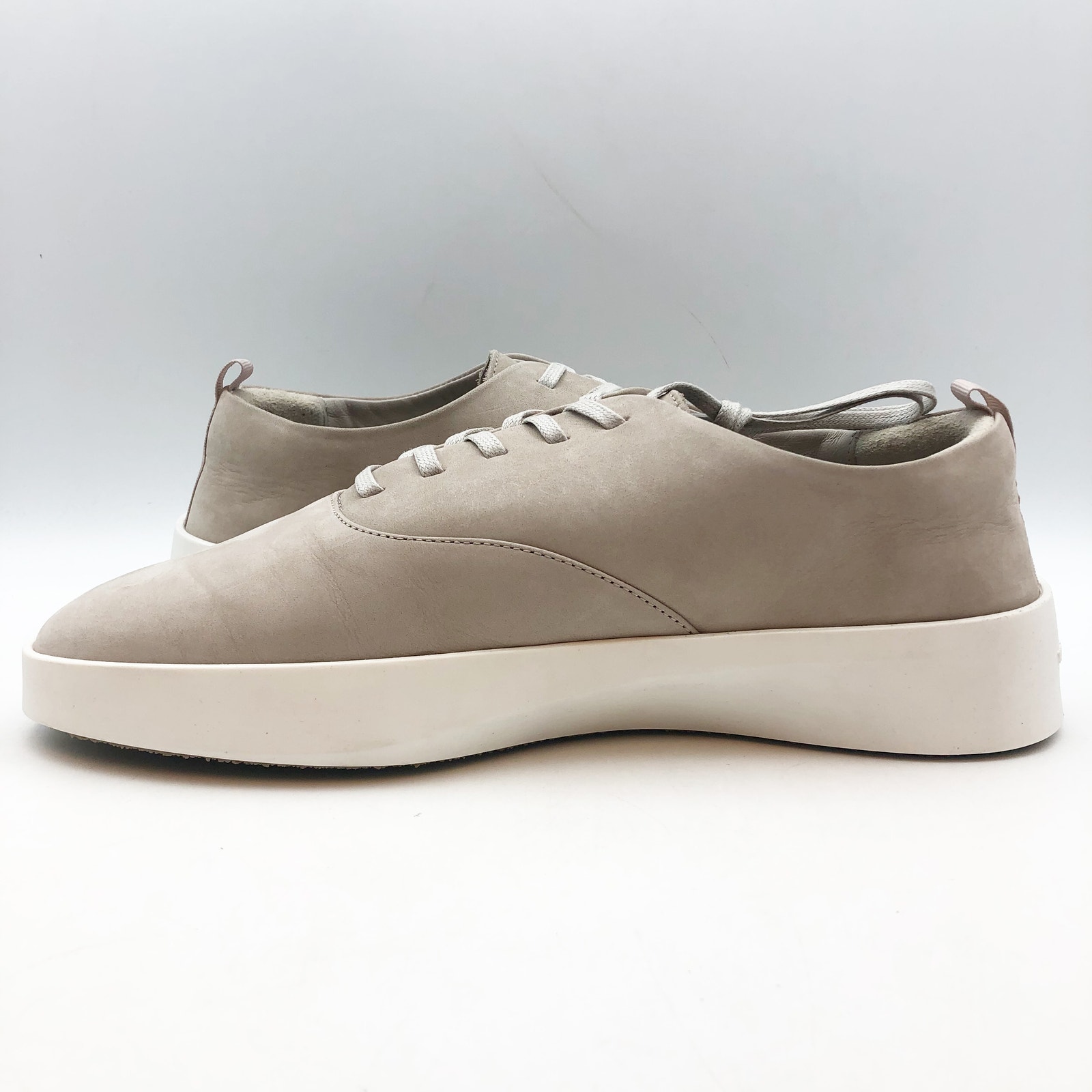 Wolf & Shepherd Cruise Casual Sneakers Mens 8 Womens 9.5 Gray Nubuck Leather Nib — image 6 of 8